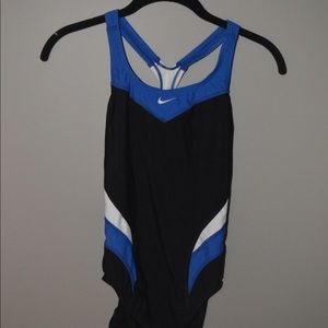 LIKE NEW One piece NIKE Swimsuit